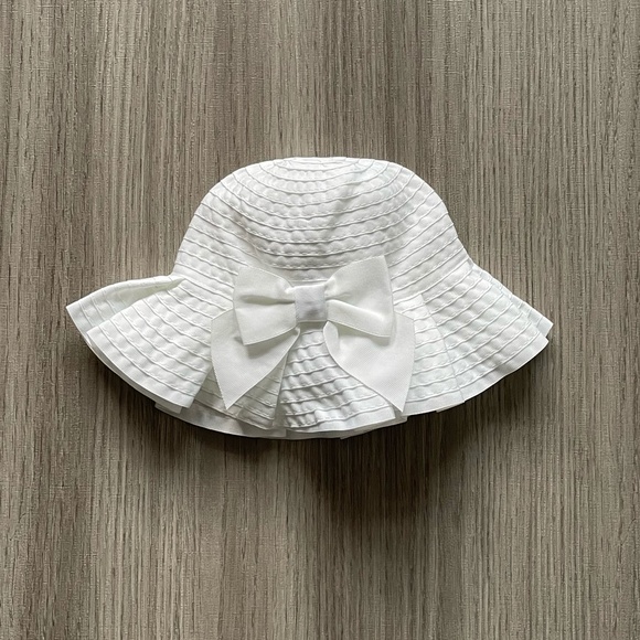NWT Janie and Jack Pleated Sun Hat and NWT Knot Beanie White & Grey 0-3 Months - Picture 6 of 12